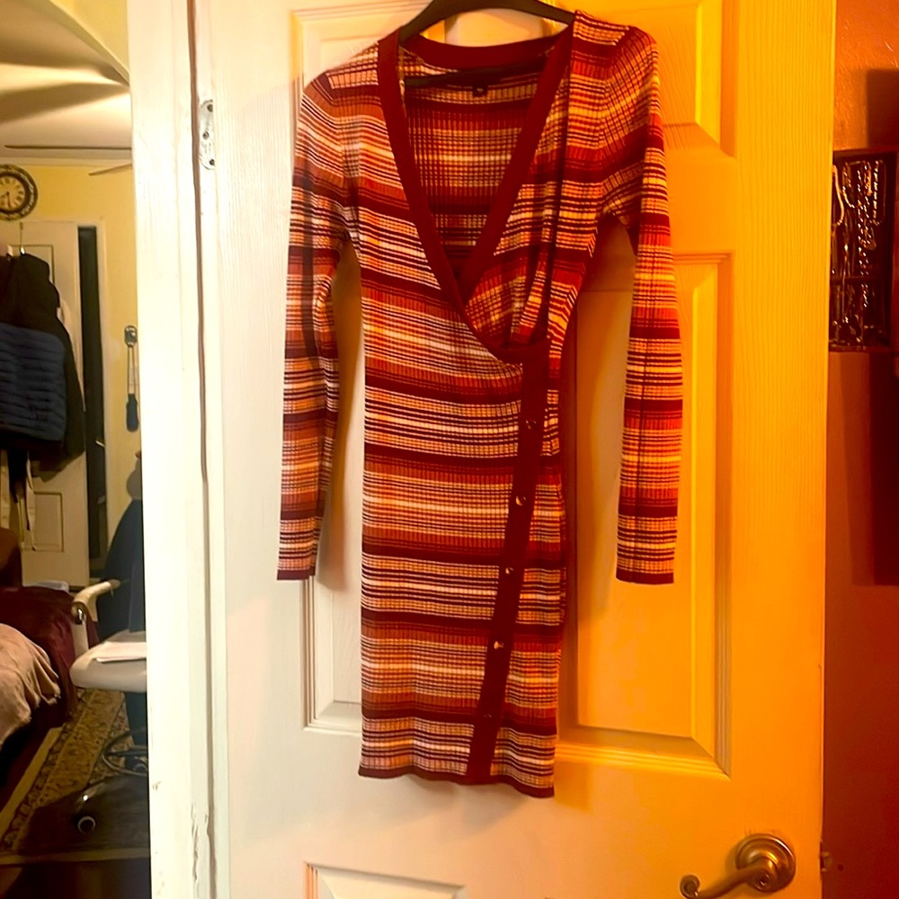 Beautiful multicolored form fitting dress